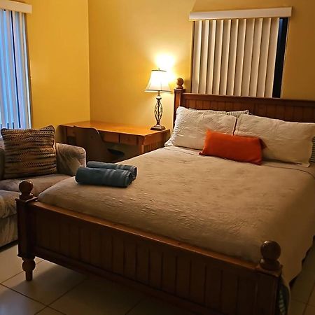 Royal Poinciana Stay Miami Springs Exterior foto