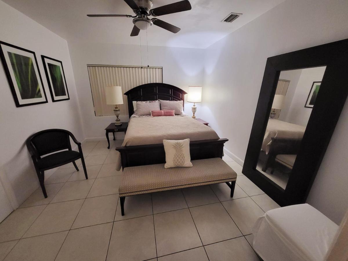 Royal Poinciana Stay Miami Springs Exterior foto