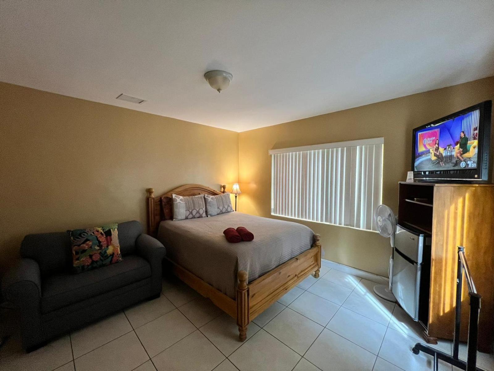 Royal Poinciana Stay Miami Springs Exterior foto