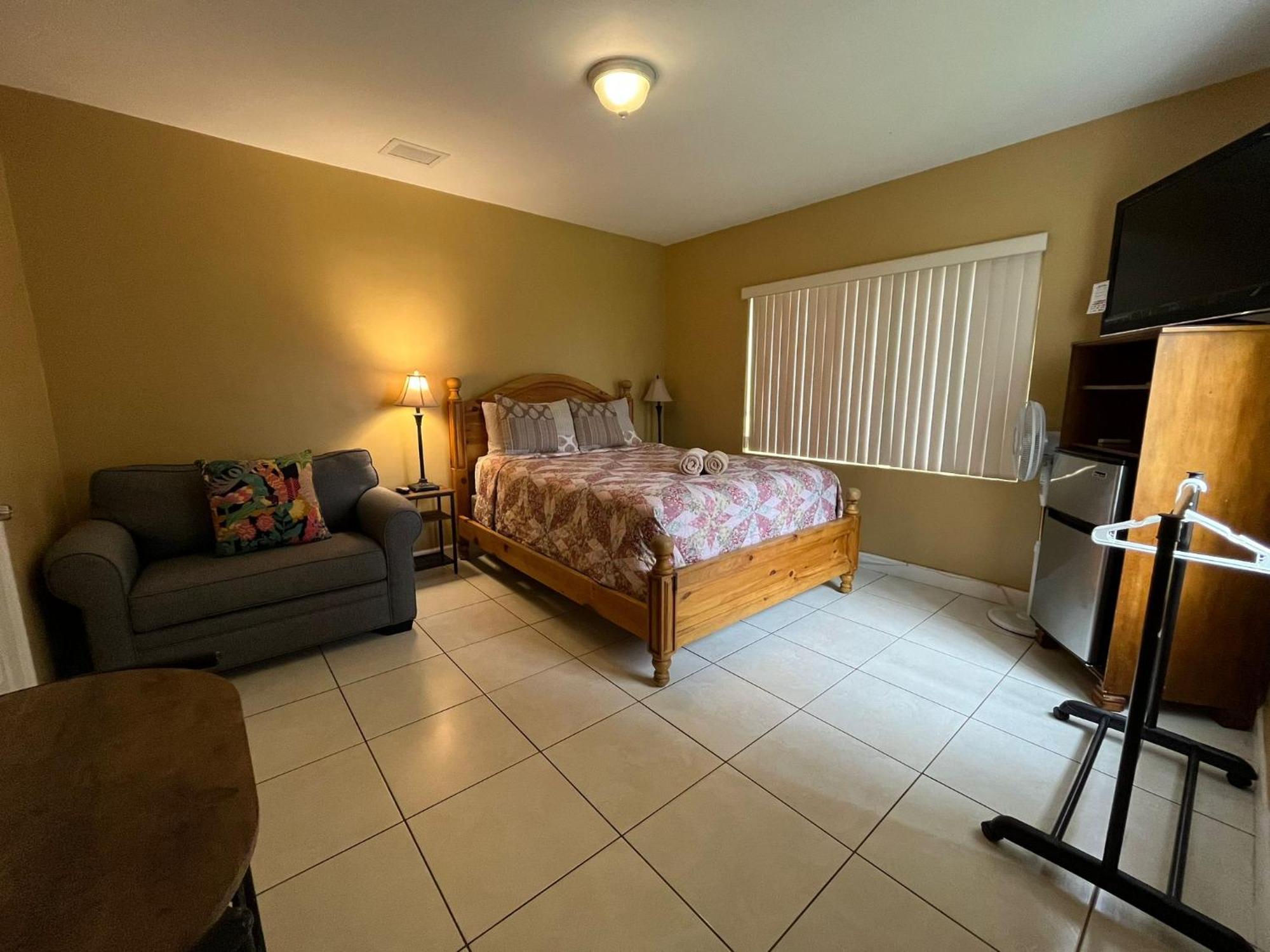 Royal Poinciana Stay Miami Springs Exterior foto